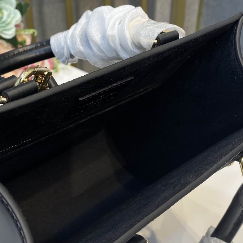 Sac Plat M58660 22.5x24x9.5 cm gf (15)