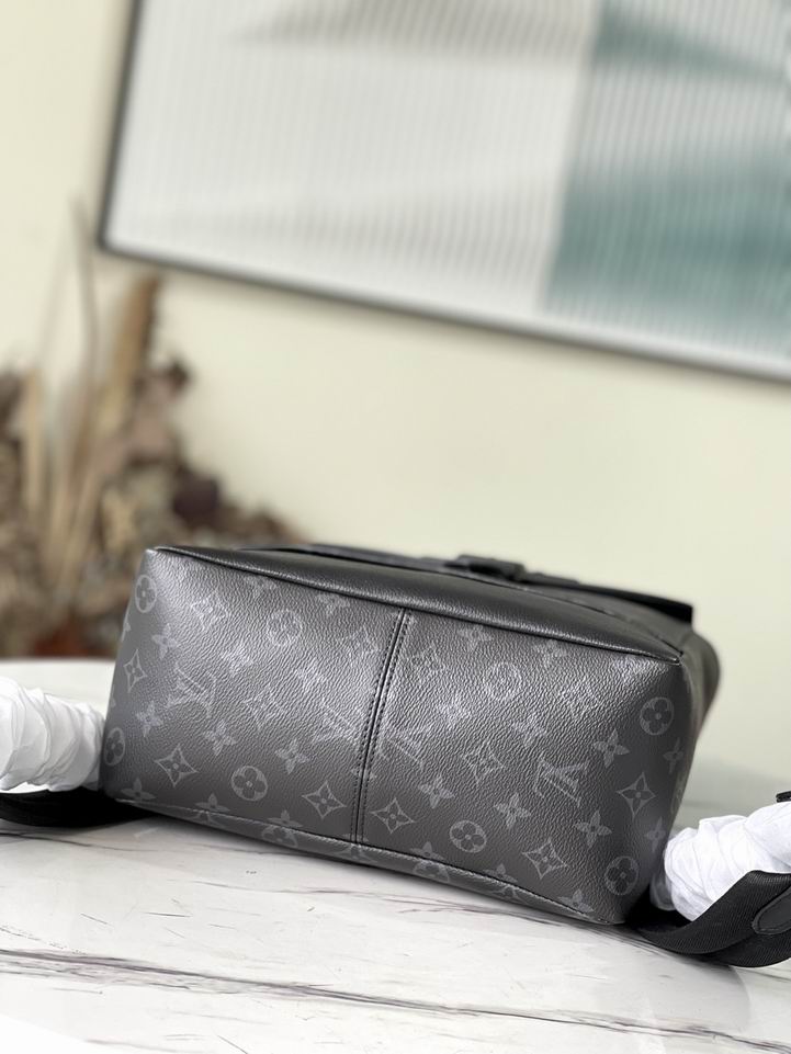 Saumur M45913 27x42x13cm gf (4)