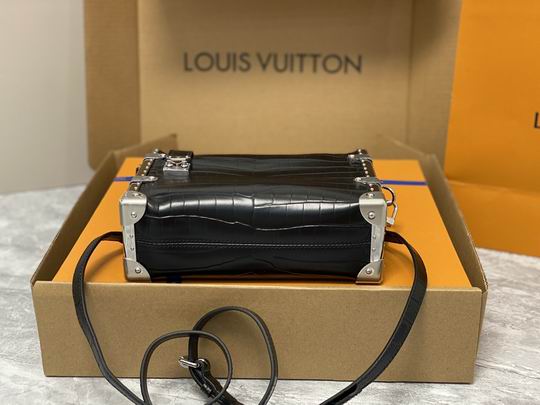 Side Trunk M21477 21x14x6cm gf1 (24)