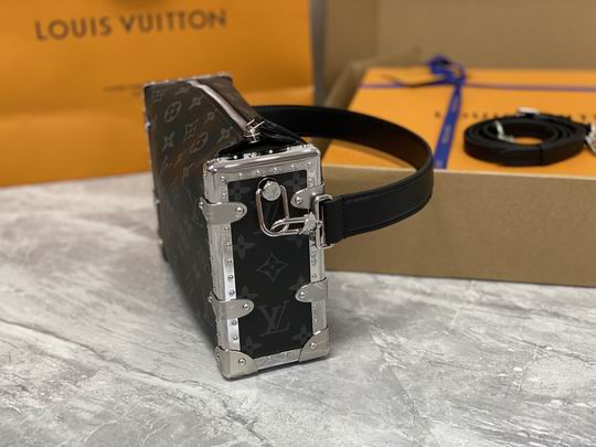 Side Trunk M21477 21x14x6cm gf1 (39)