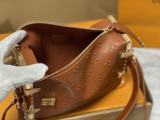 Side Trunk M21477 21x14x6cm gf1 (9)