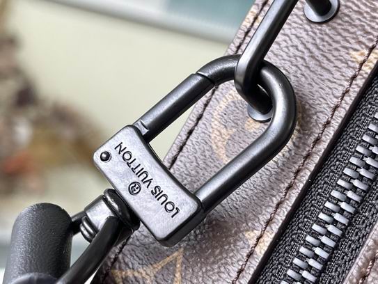 Soft Trunk M45935 21.5x15x7cm gf-1 (6)