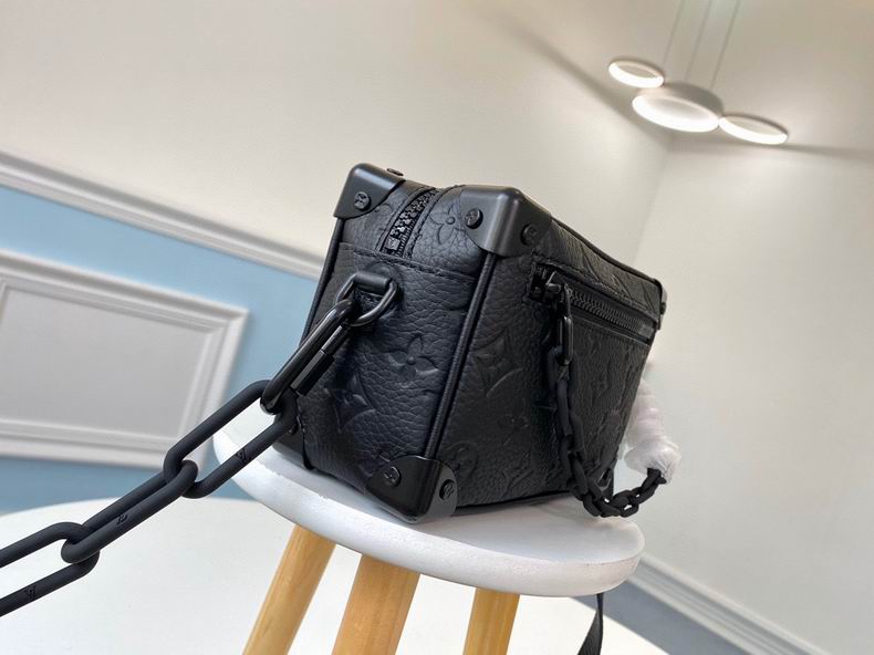 Soft Trunk M55702 18.5X13X8 cm gf (2)