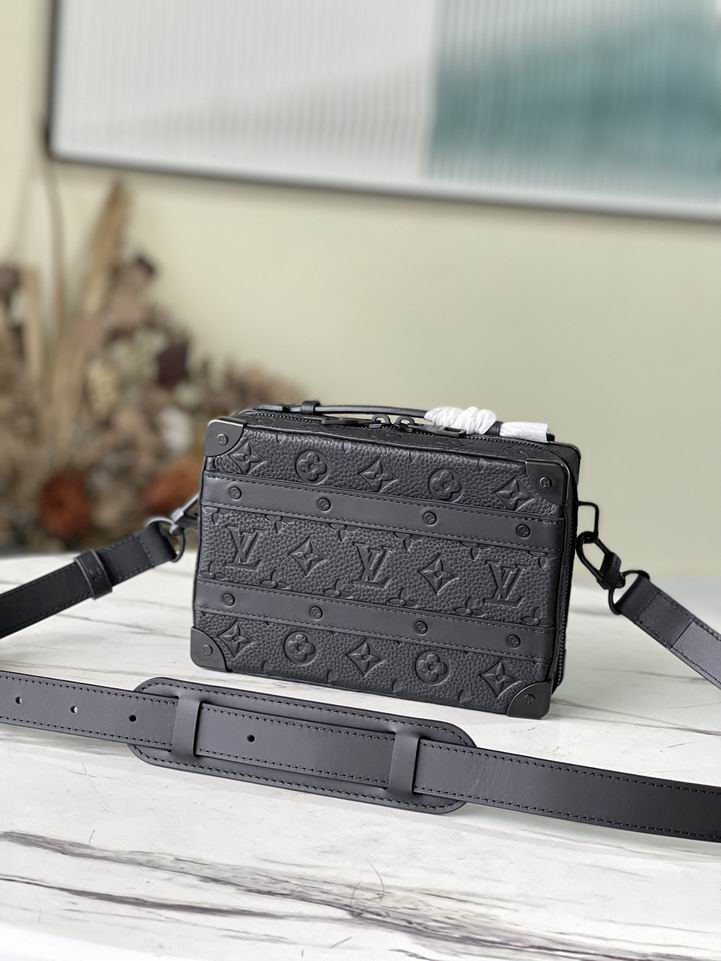 Soft Trunk M59163 21.5x15x7cm gf-2 (1)