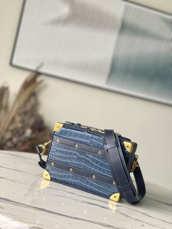 Soft Trunk M59351蓝鳄鱼纹21.5x15x7cm gf (1)