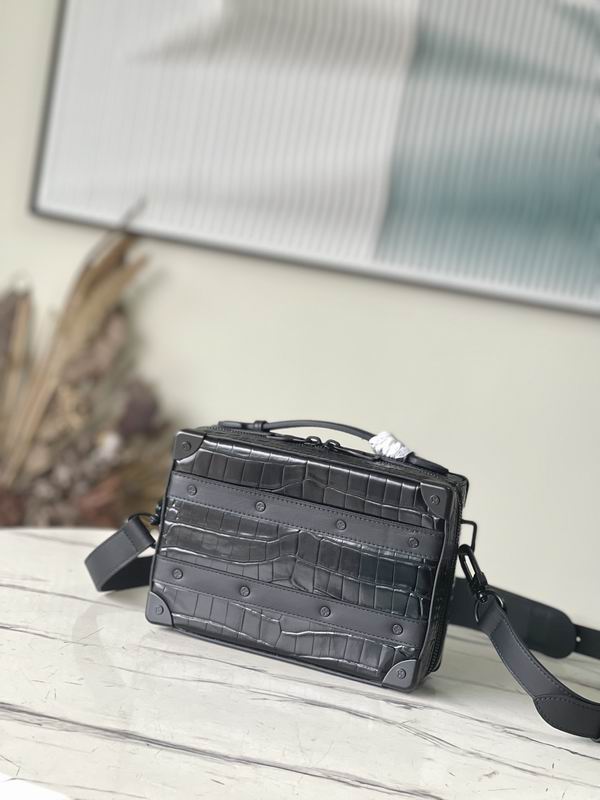 Soft Trunk M59351黑鳄鱼纹21.5x15x7cm gf (1)