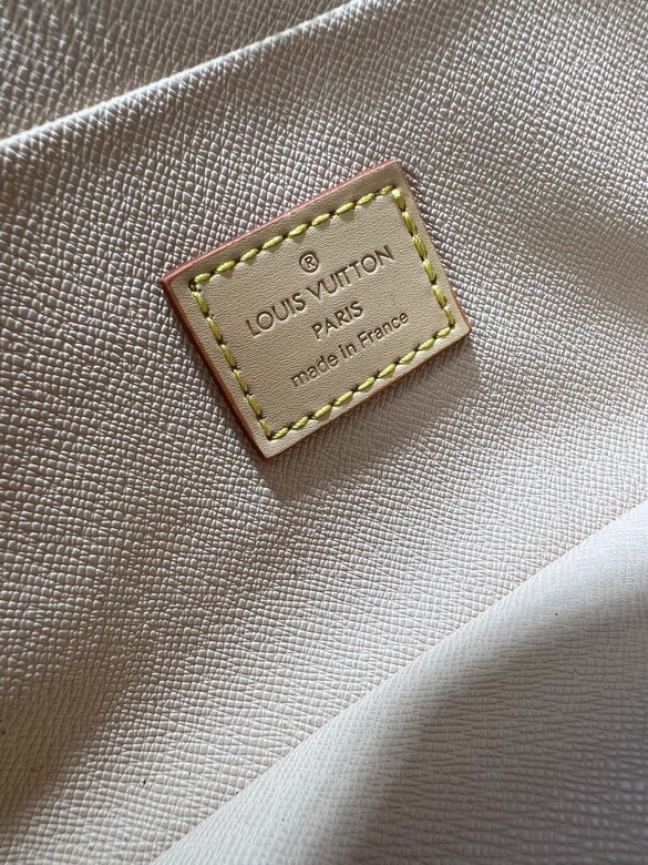 Toiletry M11508 24x13x13cm ss1_9