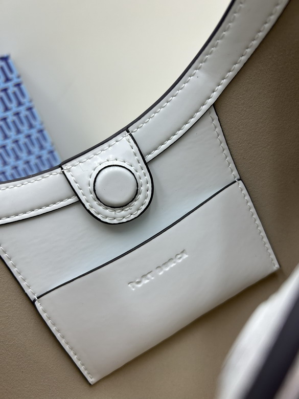 Tory 20x27x7cm jj2_8