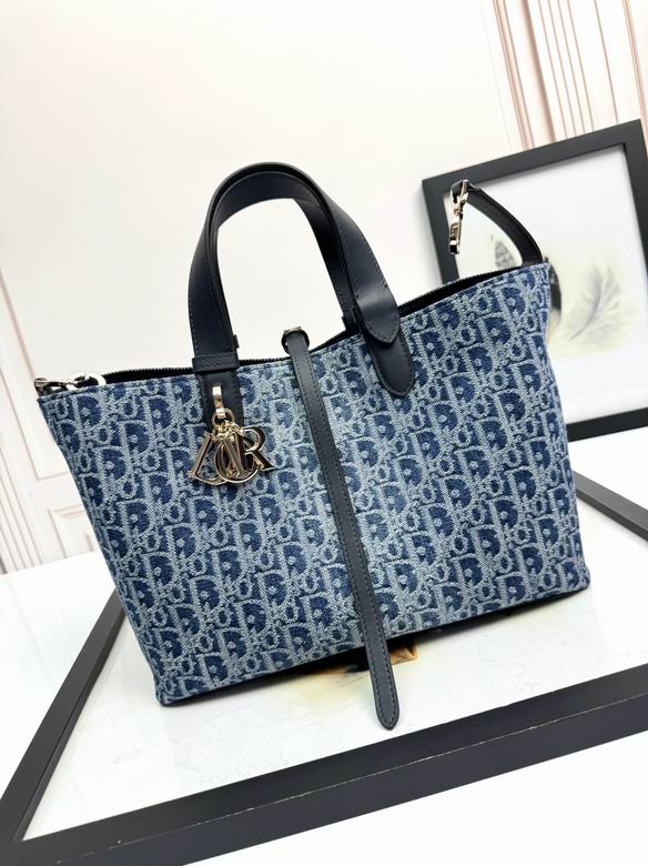 Toujours D2821 28.5X21.5X17cm YG 1