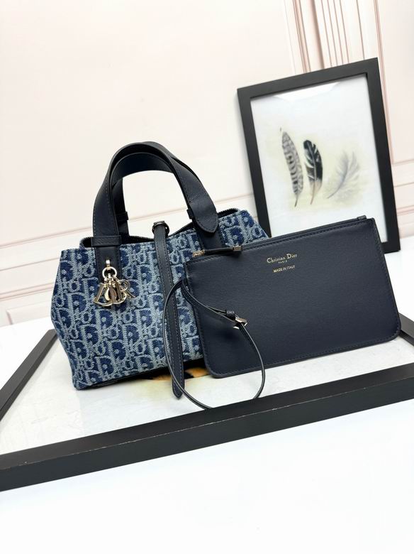 Toujours D2822 23X14X12cm YG 0