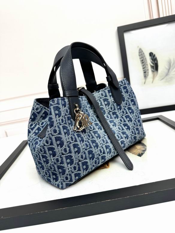 Toujours D2822 23X14X12cm YG 3