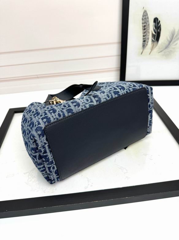 Toujours D2822 23X14X12cm YG 5