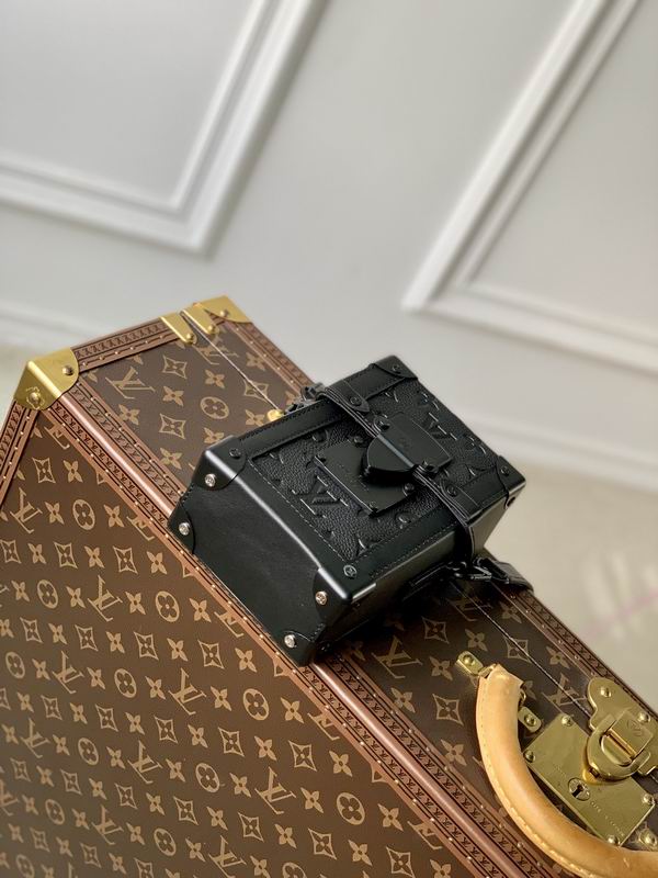 Trunk M82070黑压花10.7x17.5x6.8cm gf (4)