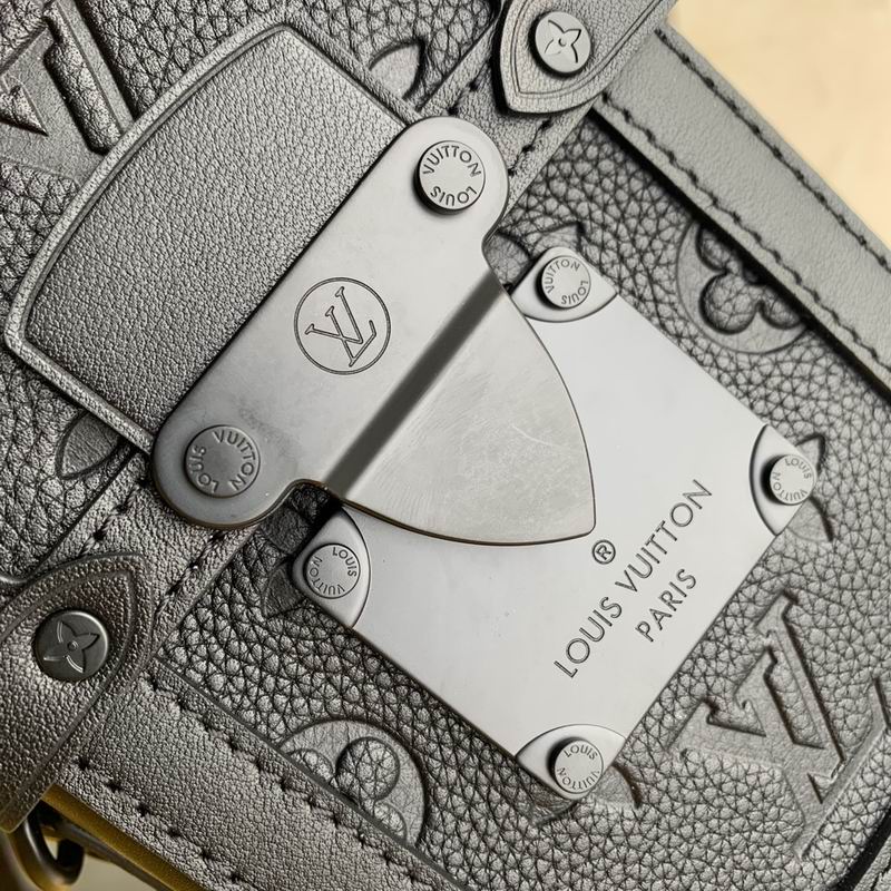 Trunk M82070黑压花10.7x17.5x6.8cm gf (7)