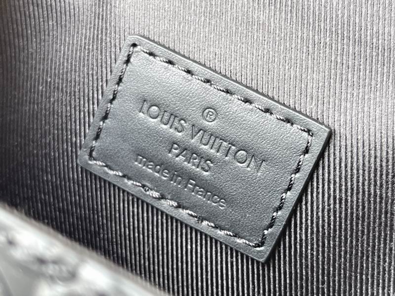 Trunk M82070 10.7x17.5x6.8cm gf (7)