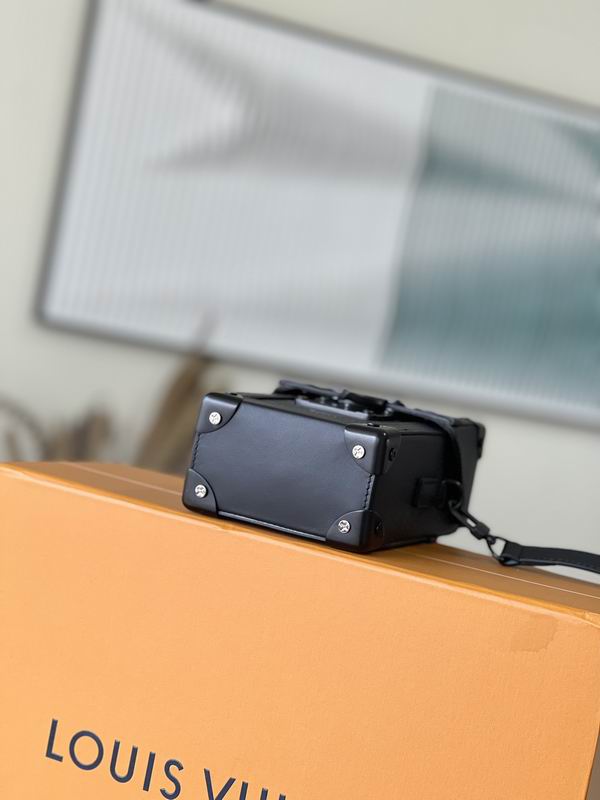 Trunk M82077黑花 10.7x17.5x6.8cm gf (2)