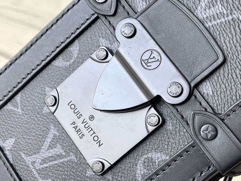 Trunk M82077黑花 10.7x17.5x6.8cm gf (6)