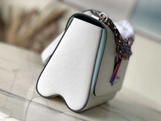 Twist M22029 23x17x9.5cm gf (3)