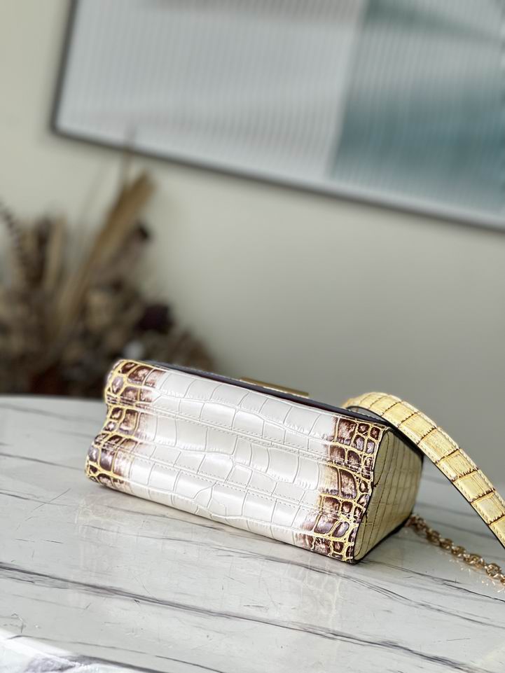 Twist M50282鳄鱼纹23x17x9.5cm gf (2)