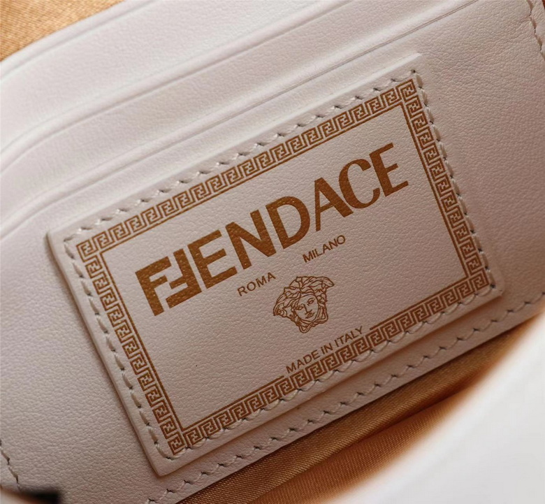 VARSACE 20X13X5cm 061801 H (17)