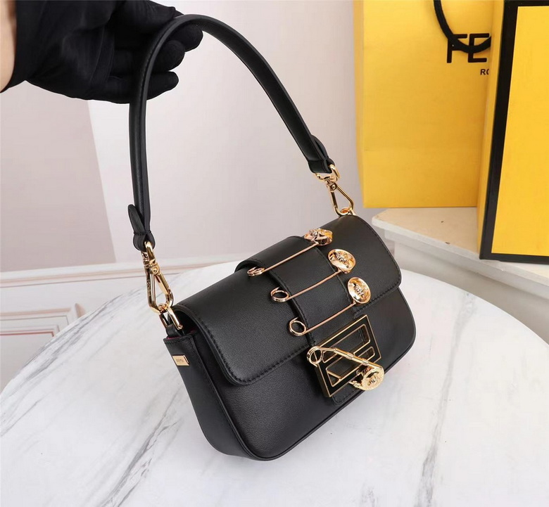 VARSACE 20X13X5cm 061801 H (20)