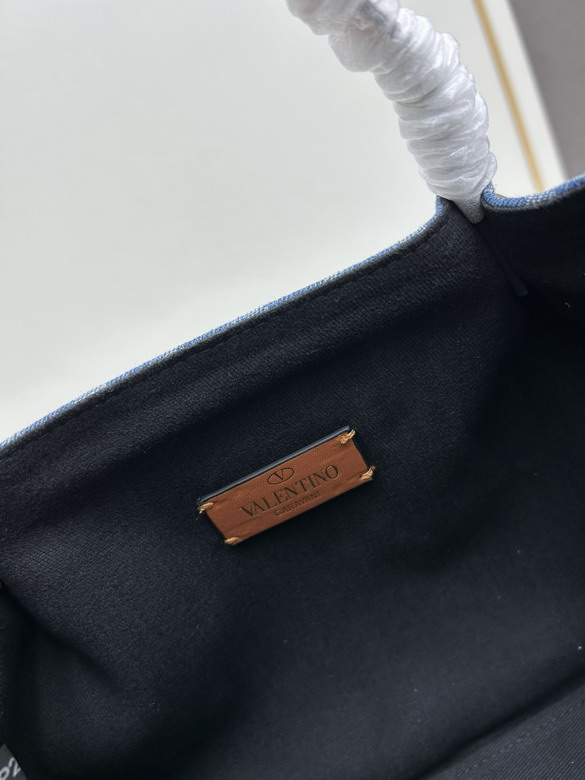 Val 8112 25x18x12cm jj_8