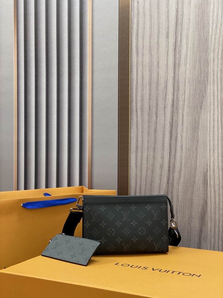 Voyage M81124 22x14.5x4.5cm gf (2)