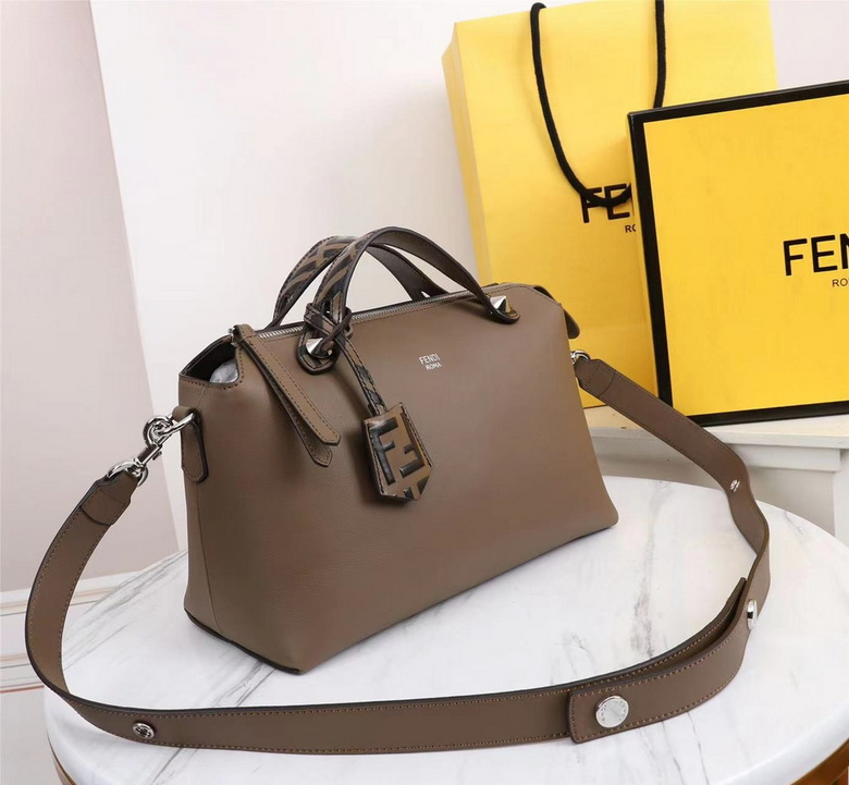 WAY 28X15X13cm 061811 H (2)