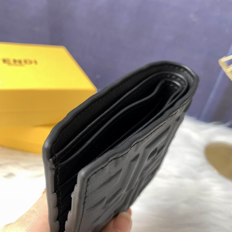 WLF7MO169 10.5x9.6x1.5- 3 (4)