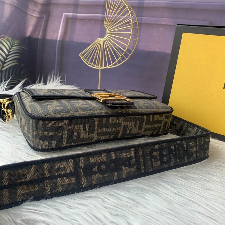 WLF8BR605 27X14X4 (5)