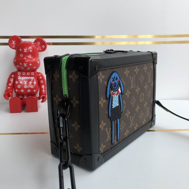 Zoooom with F M45619 25X18X10 CY (3)