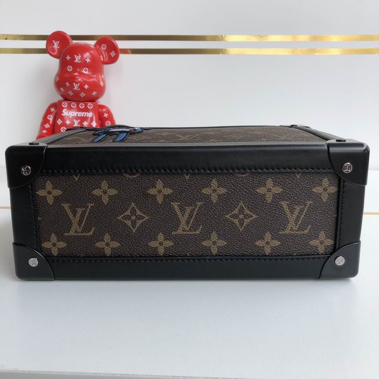 Zoooom with F M45619 25X18X10 CY (4)