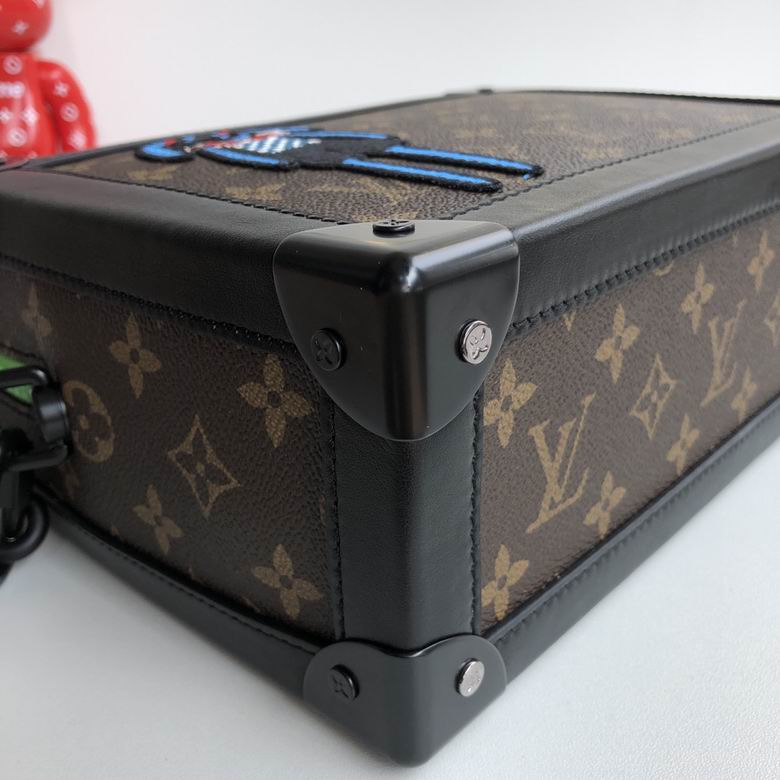 Zoooom with F M45619 25X18X10 CY (9)