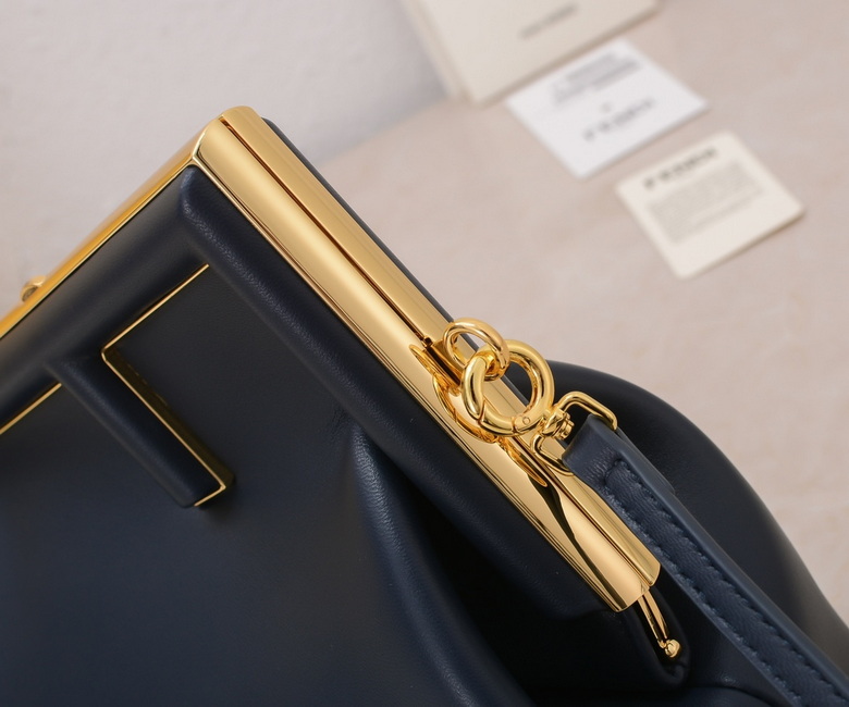 first 018 26X9.5X18cm WW 1 (5)