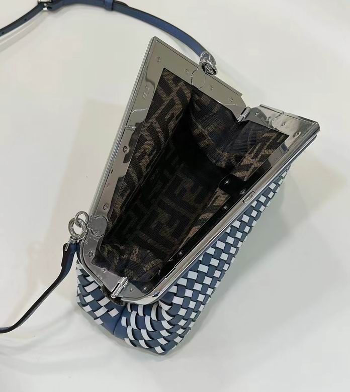 first 129 24X9X18cm H (6)