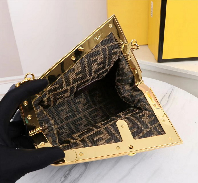 first 129 26X18X9.5cm H (18)