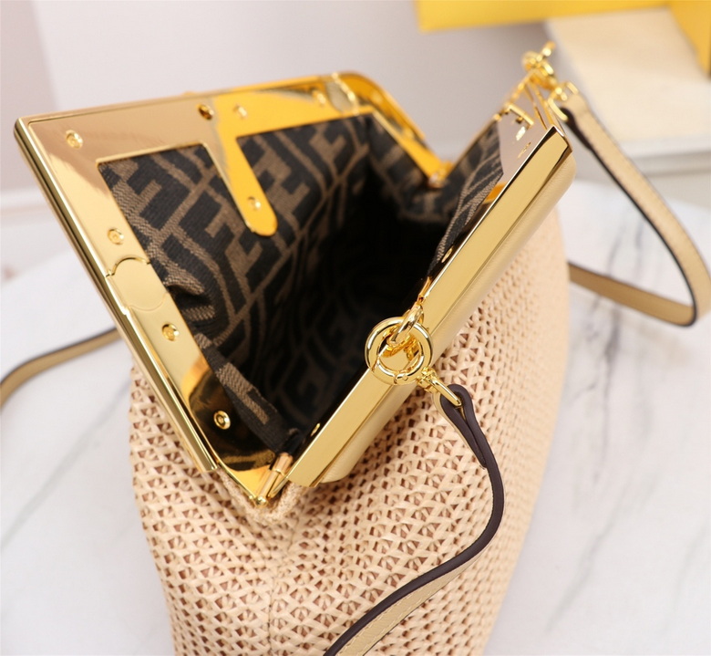 first 129 26X18X9.5cm H (6)