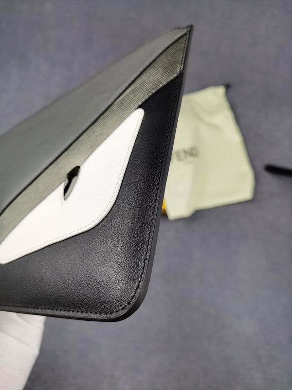 pouch 168568-12 30X20X2cm XM (4)