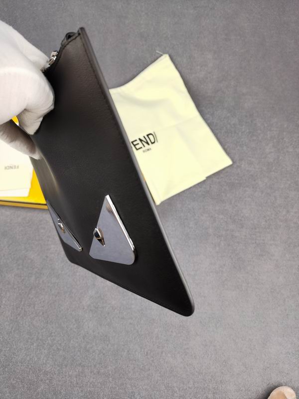 pouch 168568-17 30X20X2cm XM (6)