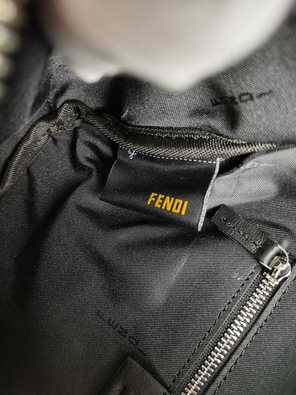 pouch 168568-20 30X20X2cm XM (8)