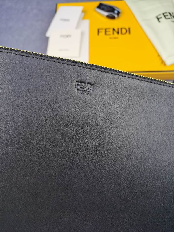 pouch 168568-4 30X20X2cm XM (5)