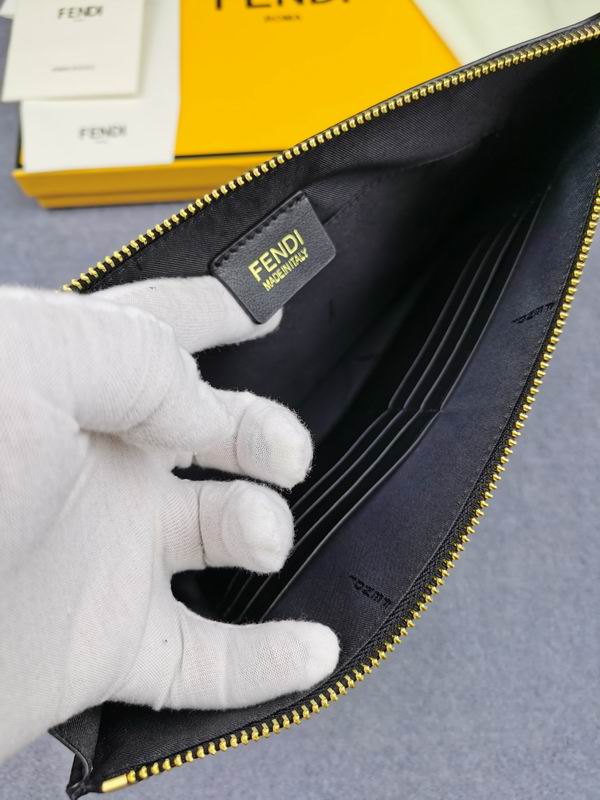 pouch 168568-4 30X20X2cm XM (9)