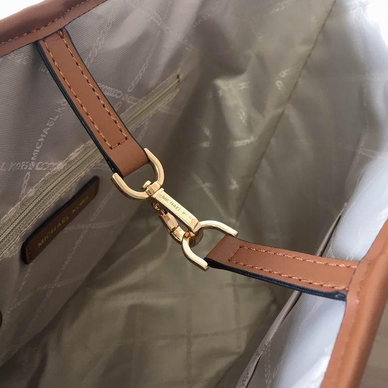 0222 33X26X12cm DY 3色 6