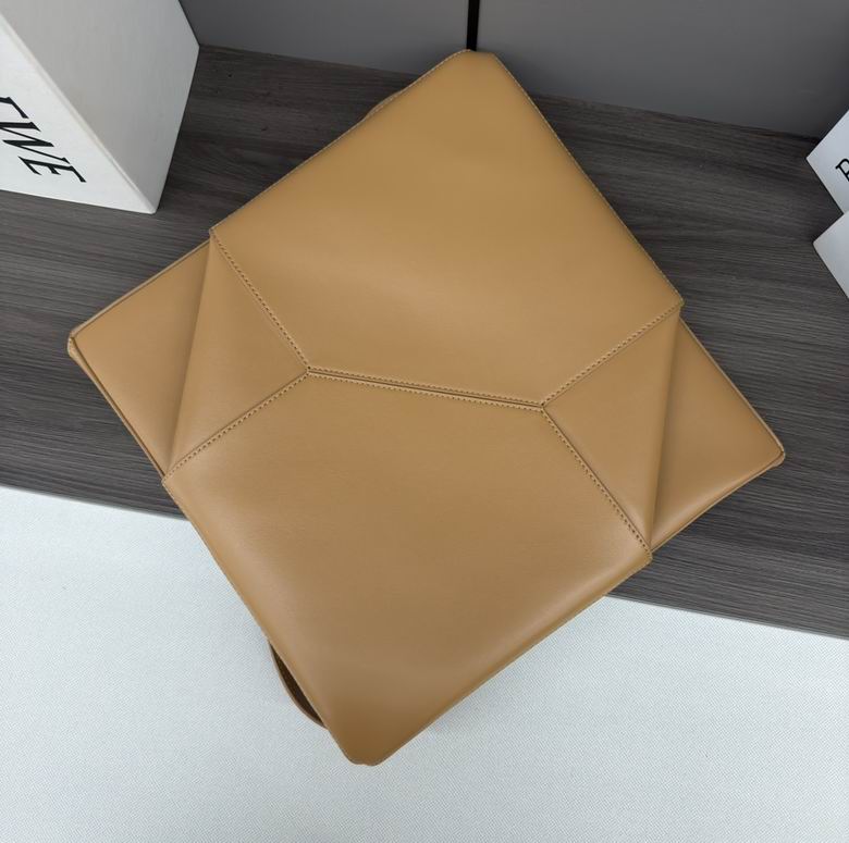 052321 42X18X41cm SS 6