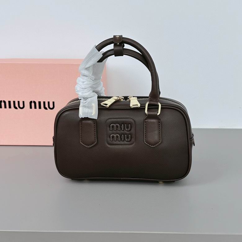 142 22X10.5X7.5cm XMY 3色 18