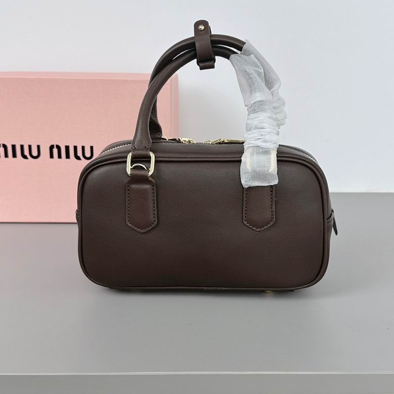 142 22X10.5X7.5cm XMY 3色 20