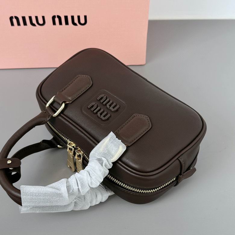 142 22X10.5X7.5cm XMY 3色 22