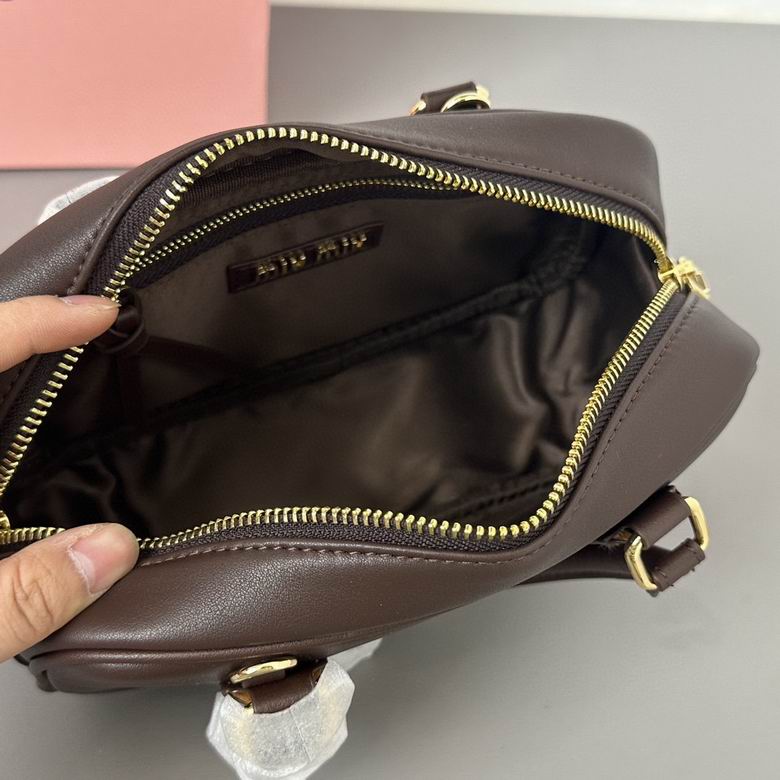 142 22X10.5X7.5cm XMY 3色 26