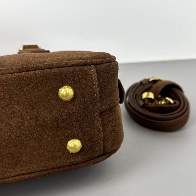 142 22X10.5X7.5cm XMY 3色 6