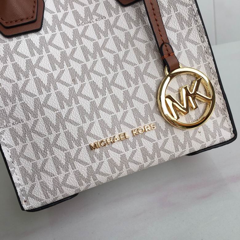 1689 15X17X7cm DY 7色 14